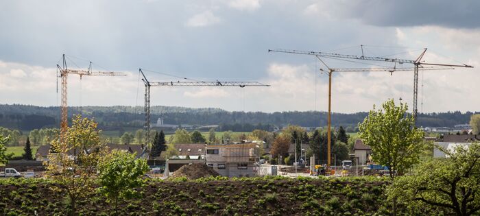 Construction cranes