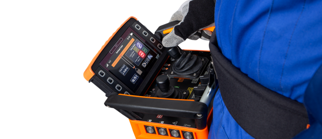 spectrum S The compact transmitter with state-of-the-art 5" color display.