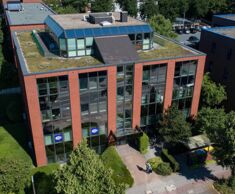 Our sales and service base in Dortmund boasts new modern premises which include a production area.