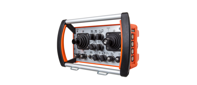 spectrum 2 The heavy duty radio control with large function range.