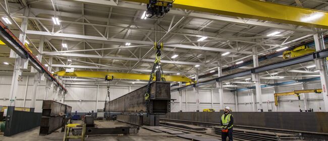 Industrial cranes & lift equipment 