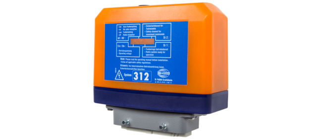 FSE 312 Tailor-made radio technology for standard industrial cranes.