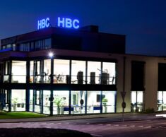 2012: HBC-radiomatic Schweiz AG relocates to the new company headquarters in Othmarsingen (Aargau).