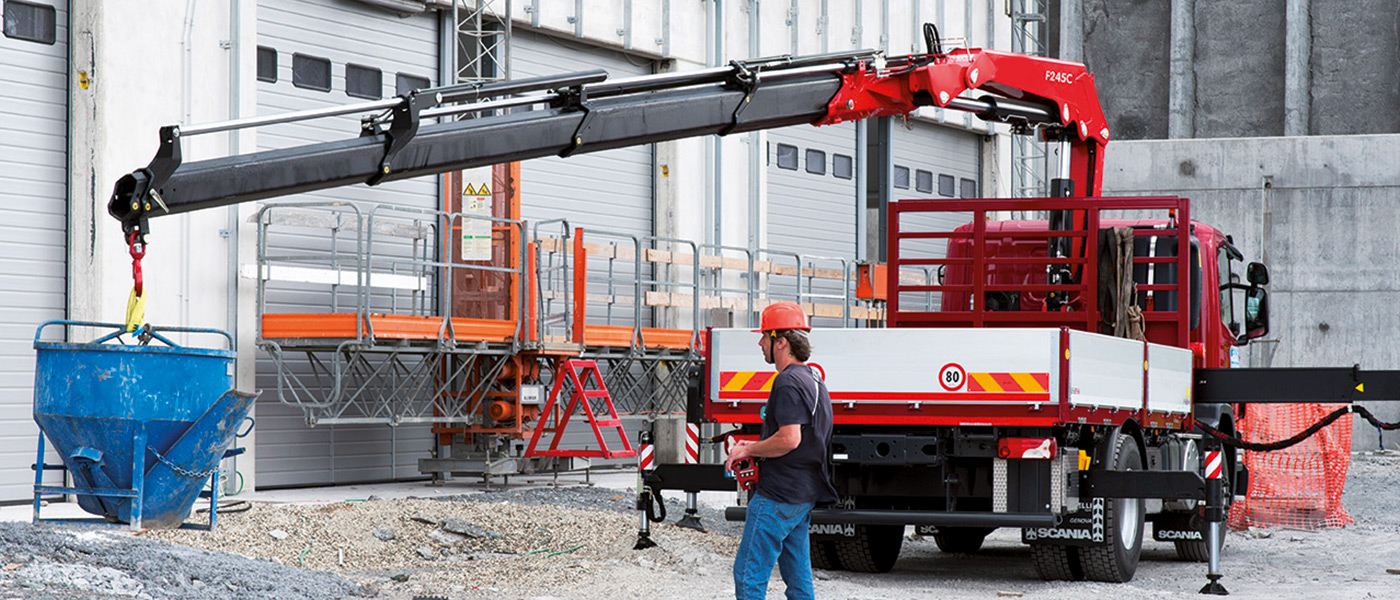 Truck loader cranes: one of the classic applications for HBC radio controls.