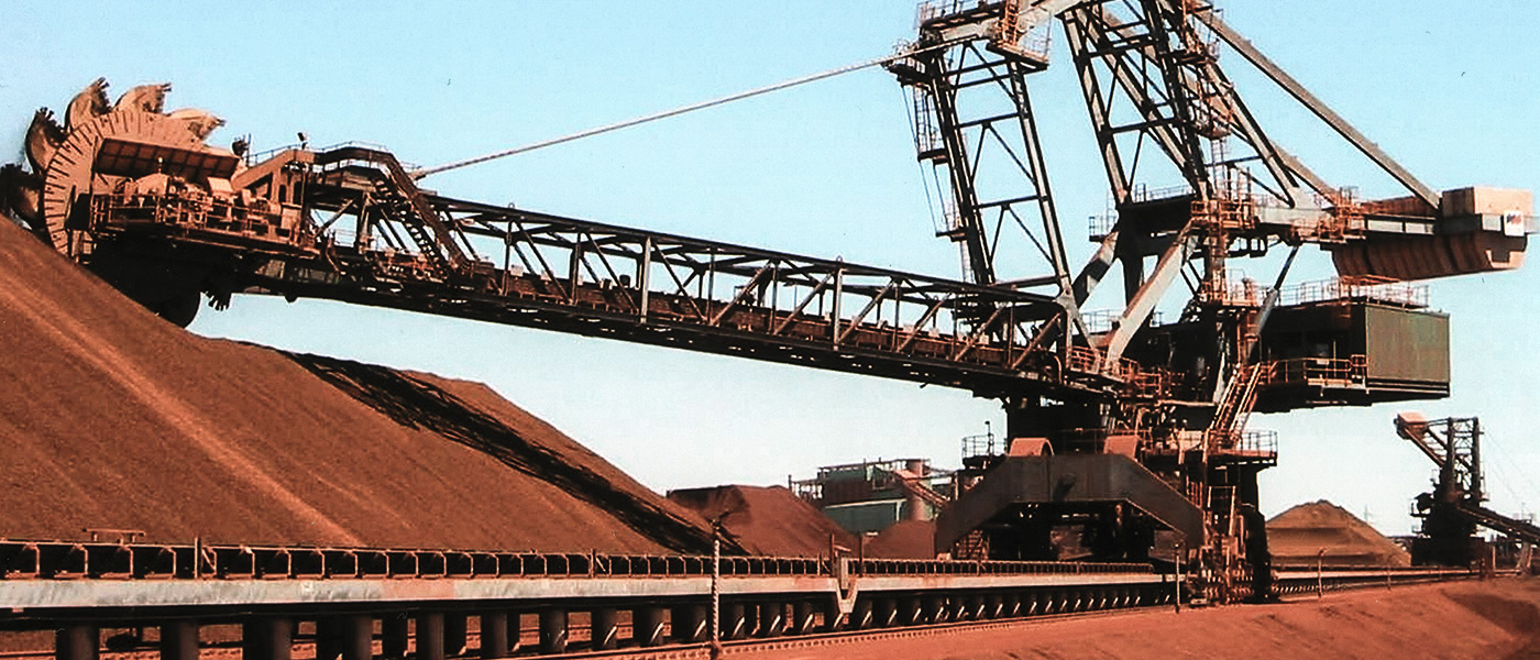 HBC control systems let you control bucket wheel excavators safely and precisely.